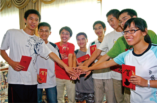 28年，公益慈善彩虹多多是认真的！